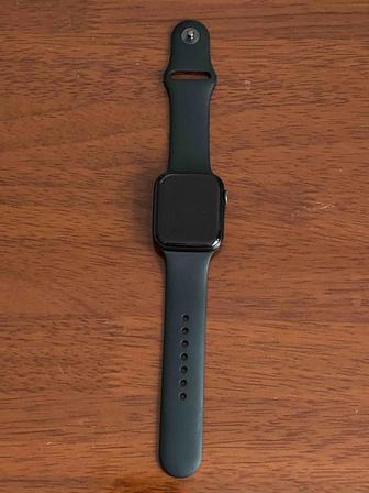 Apple Watch SE 2020 44m