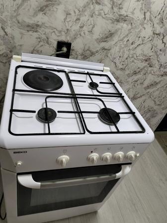 Продам комбинированную плиту BEKO