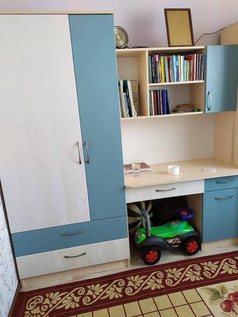 Детский гарнитур 4 в 1- 2 шкафа, учебный стол, детская кровать