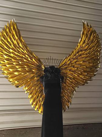 Золотые крылья ангела