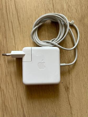Зарядное устройство для MacBook
