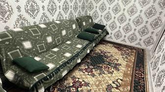 Срочно продается диван с креслами