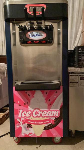 Мороженный аппарат новый