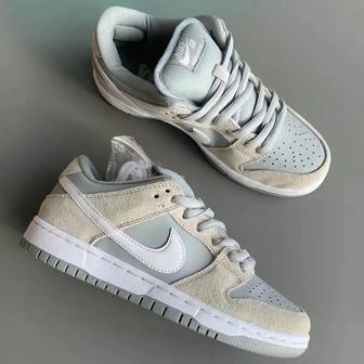 Кроссовки nike sb dunk серые