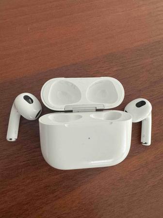 AirPods 3 series