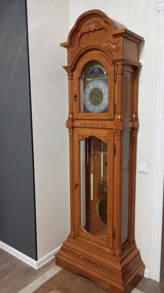 Продам классические напольные часы