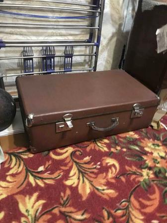 Продам ретро-чемодан 50 х годов
