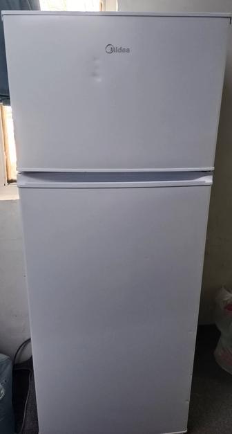 Продам холодильник Мidea