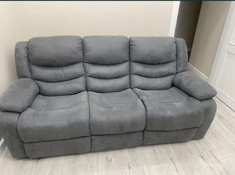 Продаю шикарный диван