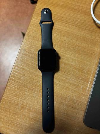 Apple Watch SE2 44m