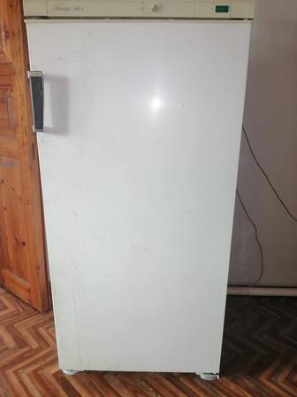 Продам холодильник Снайге