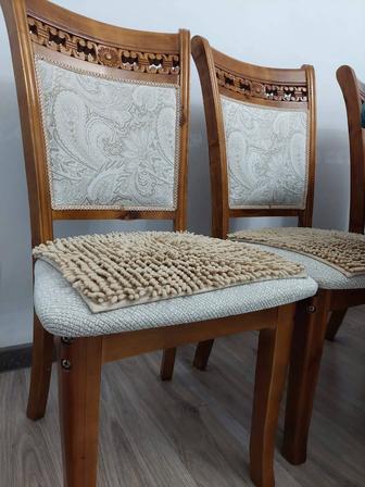 Продаются деревянные стулья
