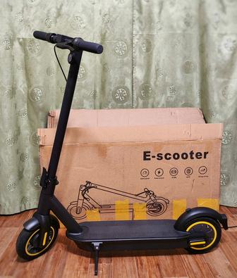 Электросамокат E-scooter MAX G30P