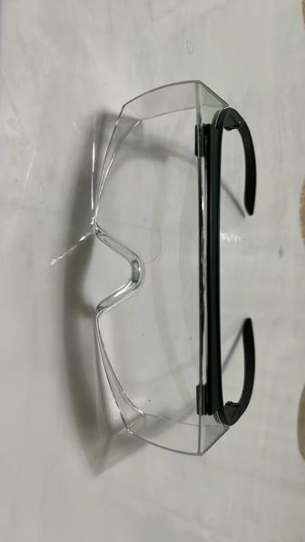 Защитный очки прозрачный новый