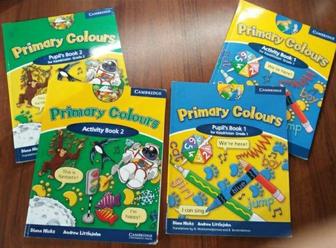Учебник школьный по английскому языку Primary colours