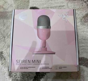 Микрофон Razer Seiren Mini