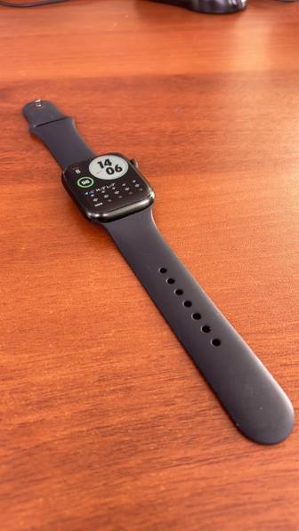 Apple Watch 7 series 45mm