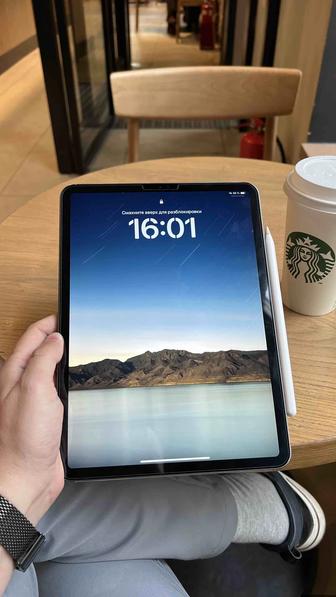 iPad pro 11дюмовый (2-го поколения) 128Gb