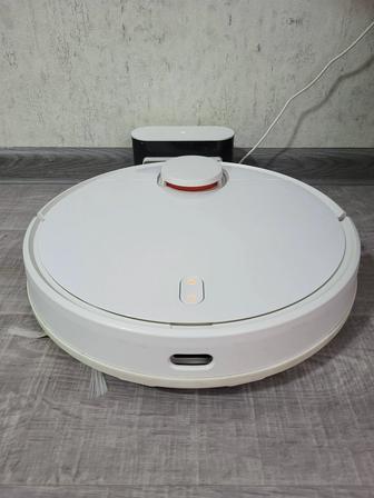 Робот пылесос Mi Robot Vacuum Mop P моющий