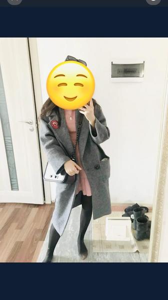 Продам женское стильное весенне-осеннее пальто, размер S