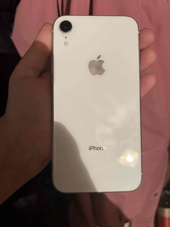 Продам Iphone XR