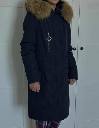 Продаю зимнюю куртку