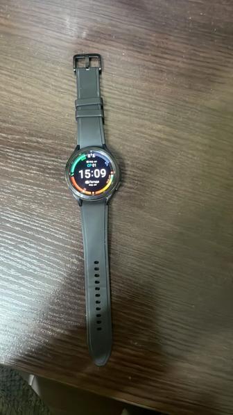 Часы Samsung Galaxy WATCH4 classic