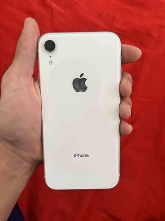 iPhone XR 64GB