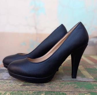 Туфли женские продам