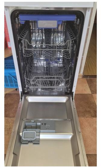 Срочно продам посудомоечную машину