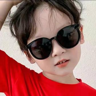 Детский солнцезащитные очки