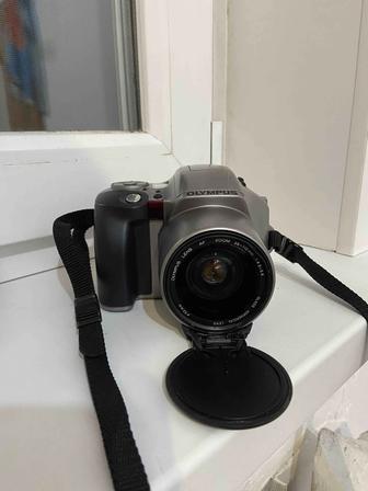 Продаю пленочный фотоаппарат Olympus IS 200