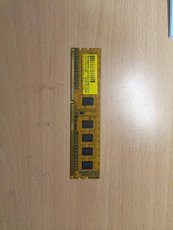 Продаю Оперативная память DDR3 PC-10600 (1333 MHz) 2Gb Zeppelin 256x8, Gol