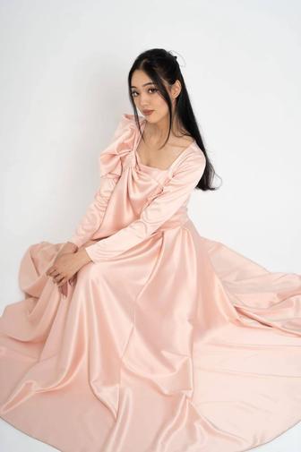 Прокат вечернее розовое длинное платье в корейском стиле на выпускной