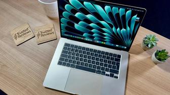 Apple MacBook Air M2 15,3 8/256Gb Silver