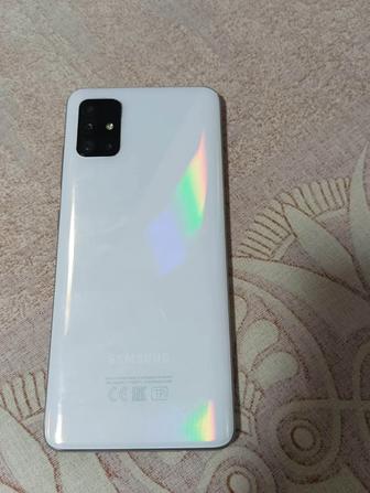 Продам телефон Samsung galaxy A51