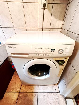 Продается стиральная машина SAMSUNG WF-R862