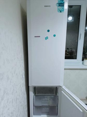 Продается Холодильник BEKO
