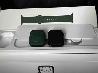 Продам Apple Watch 7, 45mm
