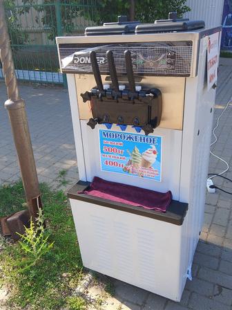 Фриззер аппарат для мягкого мороженого