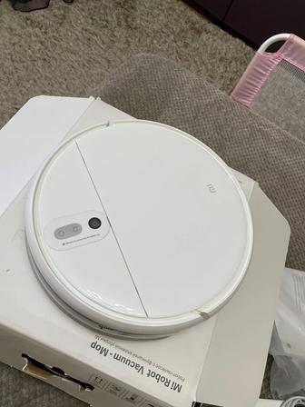 Робот пылесос Робот-пылесос Xiaomi Mi Robot Vacuum-Mop STYTJ