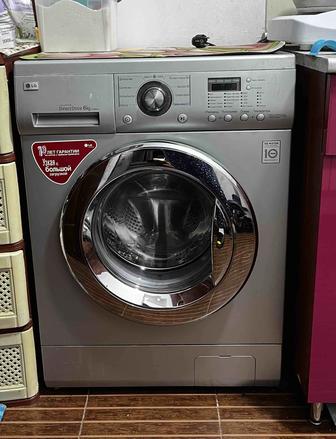Продам стиральную машину LG 6кг