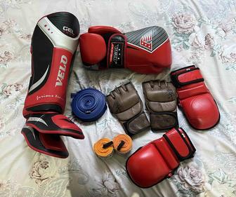 Боксерские перчатки. ММА экипировка