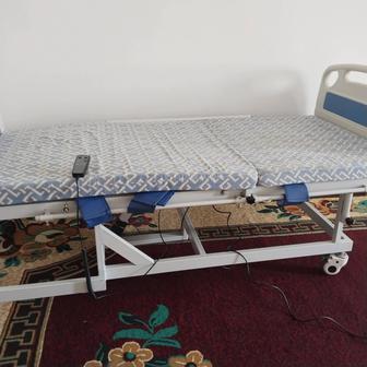 Продам медицинский вертикальный кровать с пульт управлением. Возможно торг