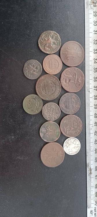 Монеты в оригинале
