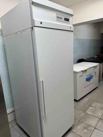 Продам холодильный шкаф Polair CM107-S б/у в хорошем состоянии