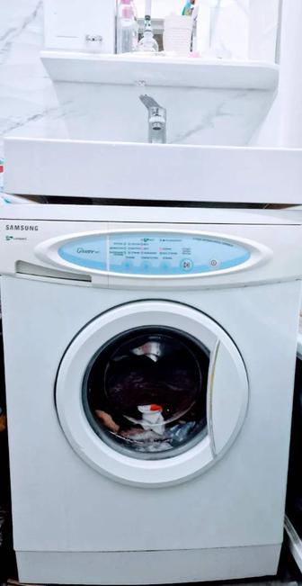 Продам стиральная машина Самсунг