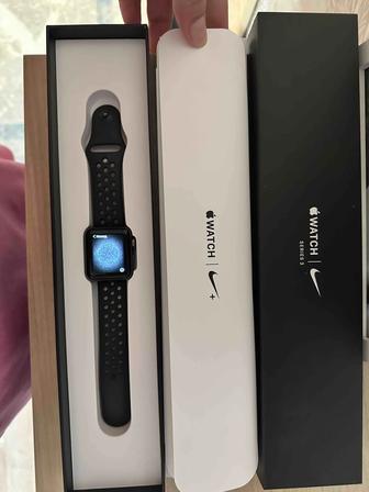 Продам Apple Watch 3 series Nike 38 mm