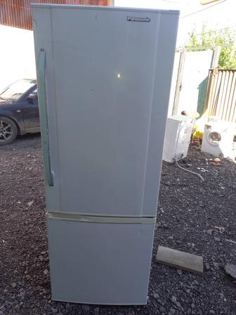 Продам холодильник ноуфрост системы панасоник в отличном рабочем состоянии