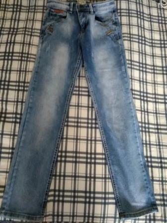Продам джинсы на мальчика 9-12 лет Турция